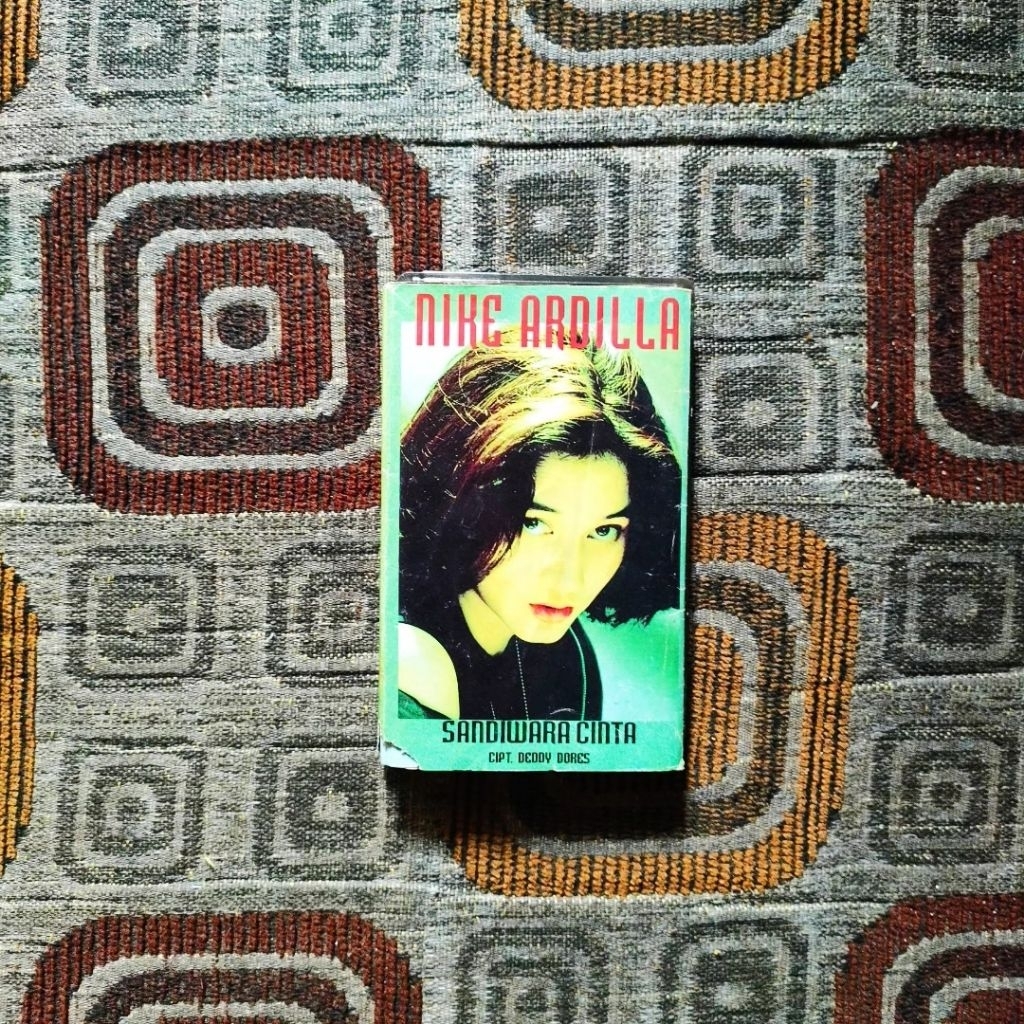 kaset NIKE ARDILA - SANDIWARA CINTA
