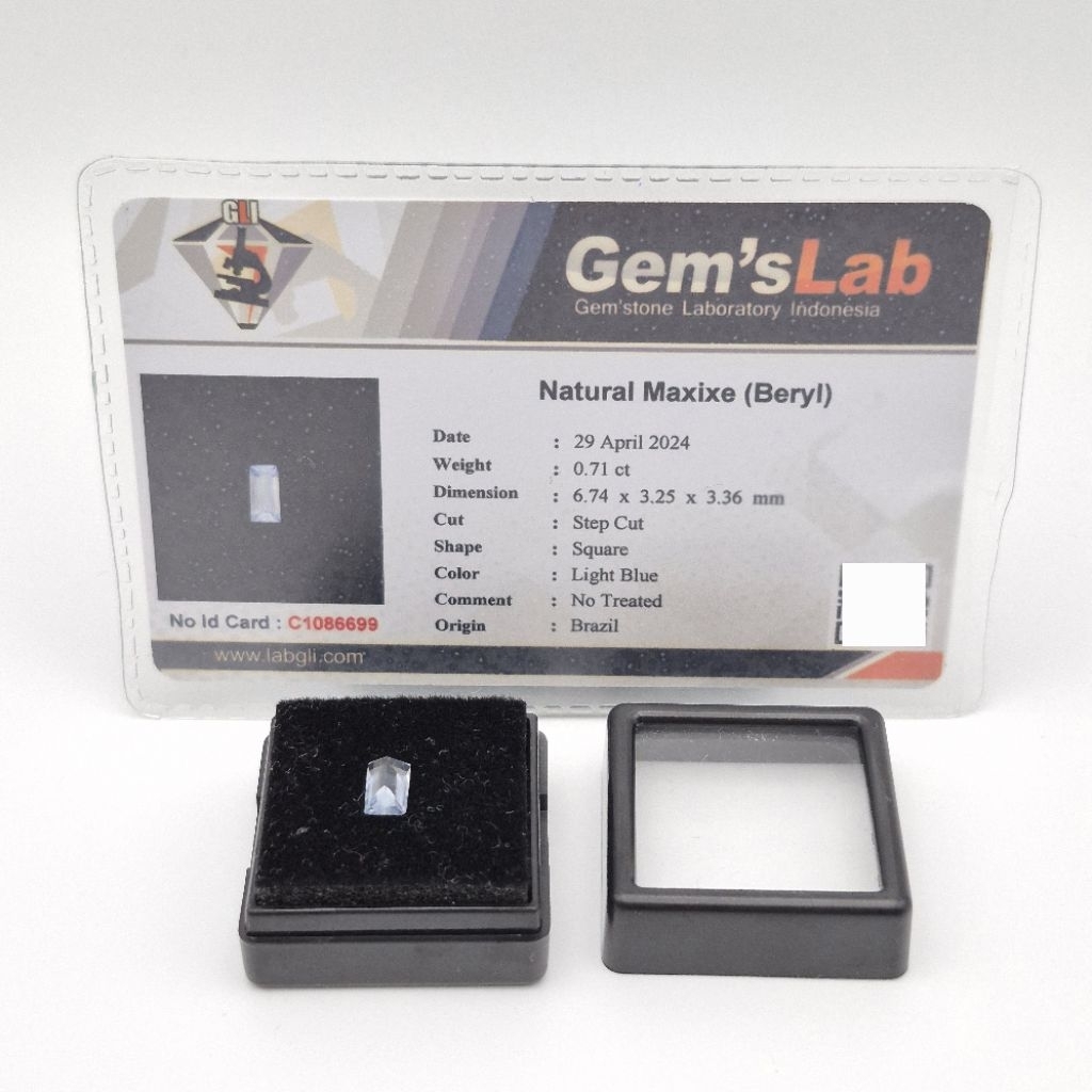 0.71 ct batu permata Natural Maxixe (Beryl), permata natural maxixe (beryl) 0.71 ct dimensi 6.74x3.2