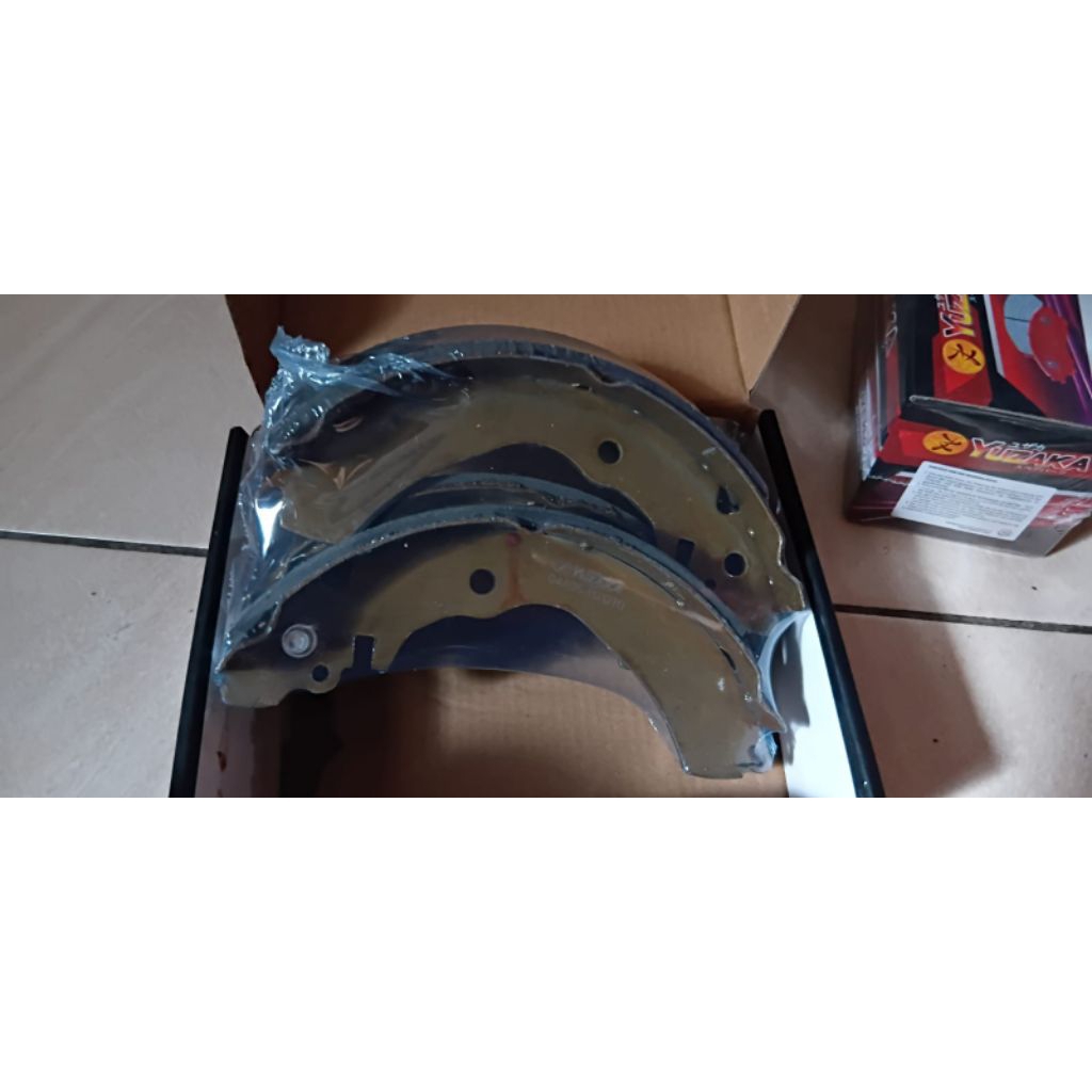 Kampas Rem Belakang Avanza