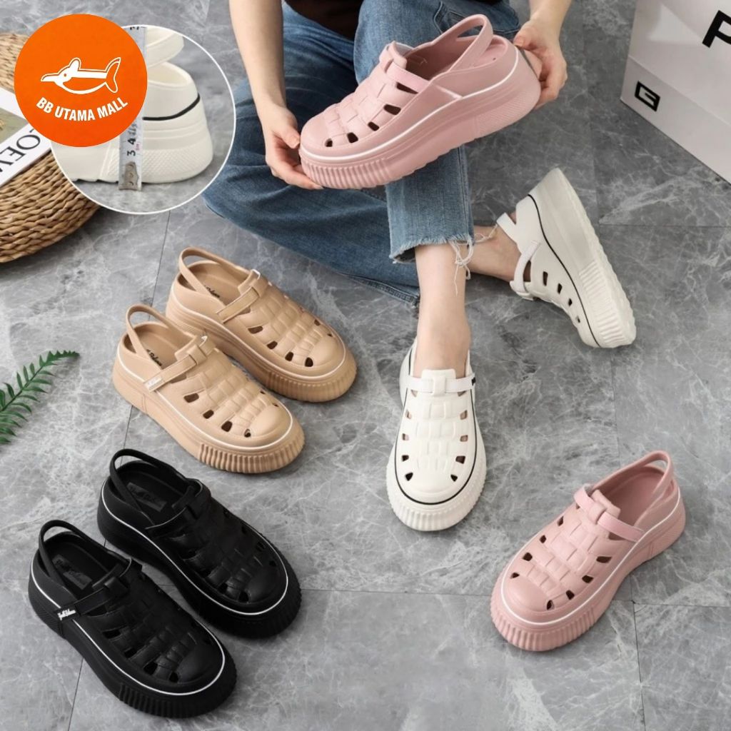 BB UTAMA MALL  Sandal Wanita Kekinian Sandal Baim Wanita Sandal Fuji Korea Sepatu Jelly Wanita Lace-