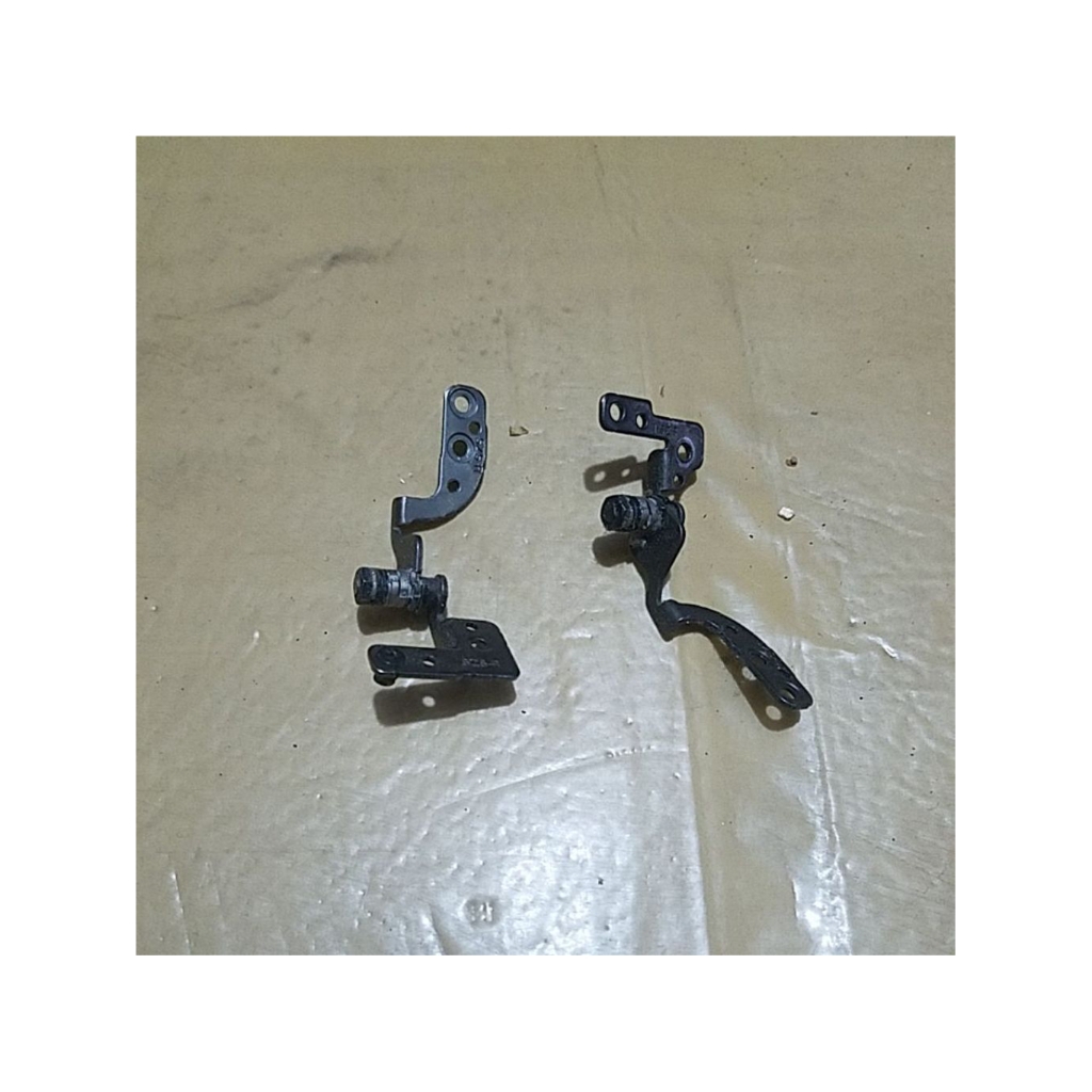 engsel netbook zyrex M1110 original