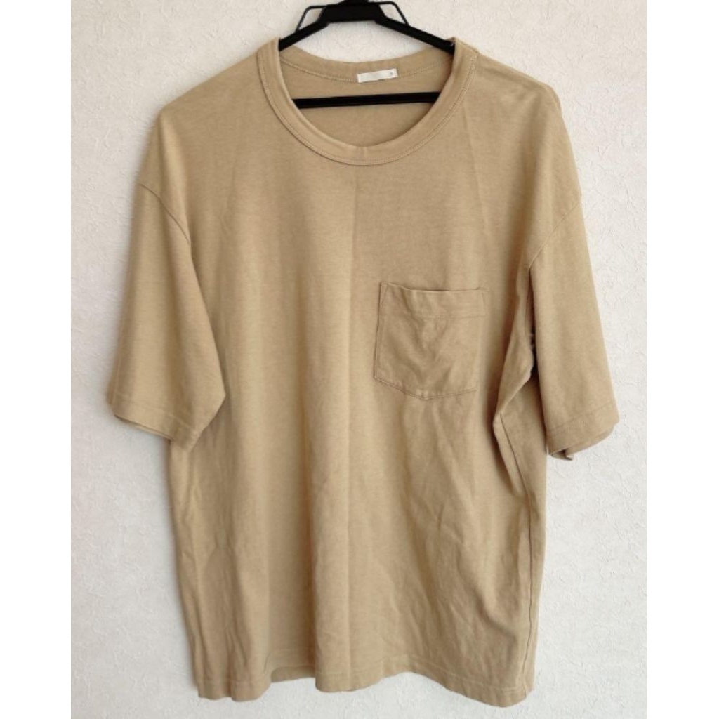 Kaos pocket UNIQLO GU ukuran XL