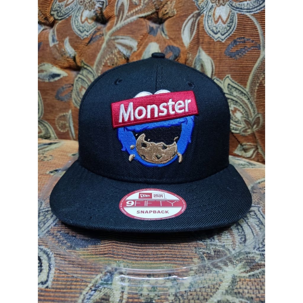 Topi Era X Sesame Street