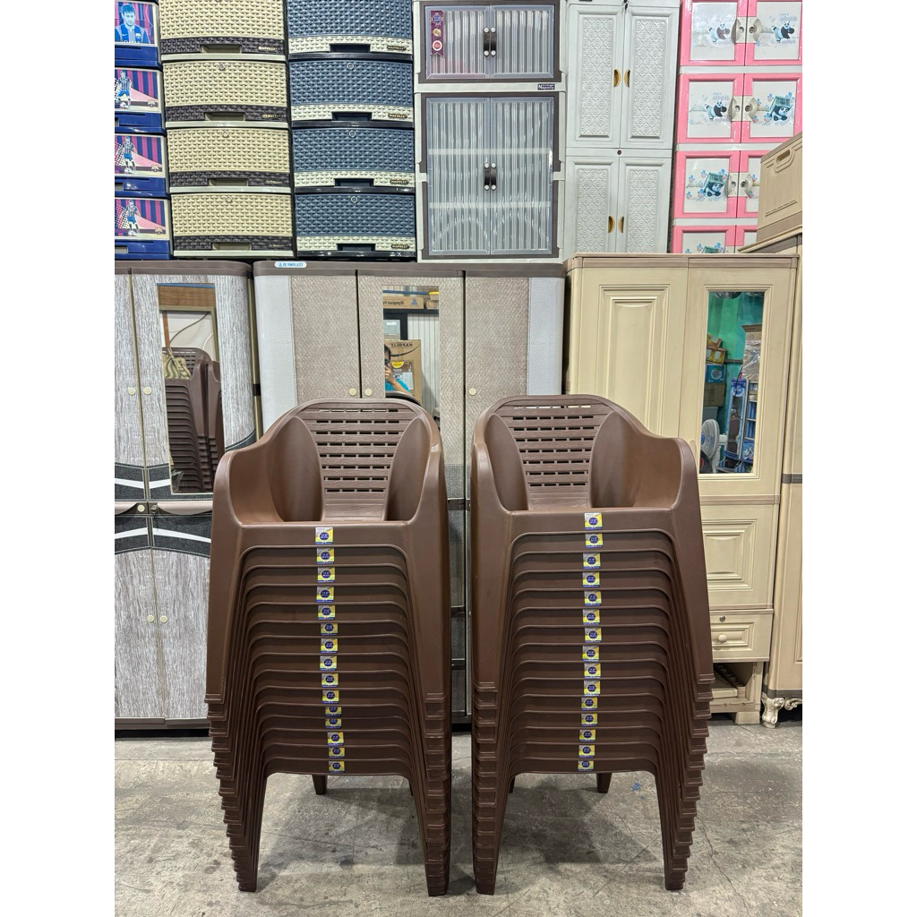 Kursi Plastik Napolly TCC 500