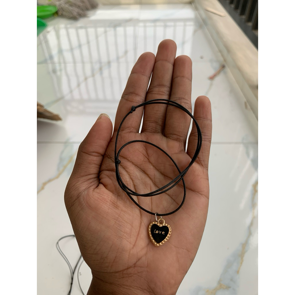 Kalung Tali Korea Bandul Love