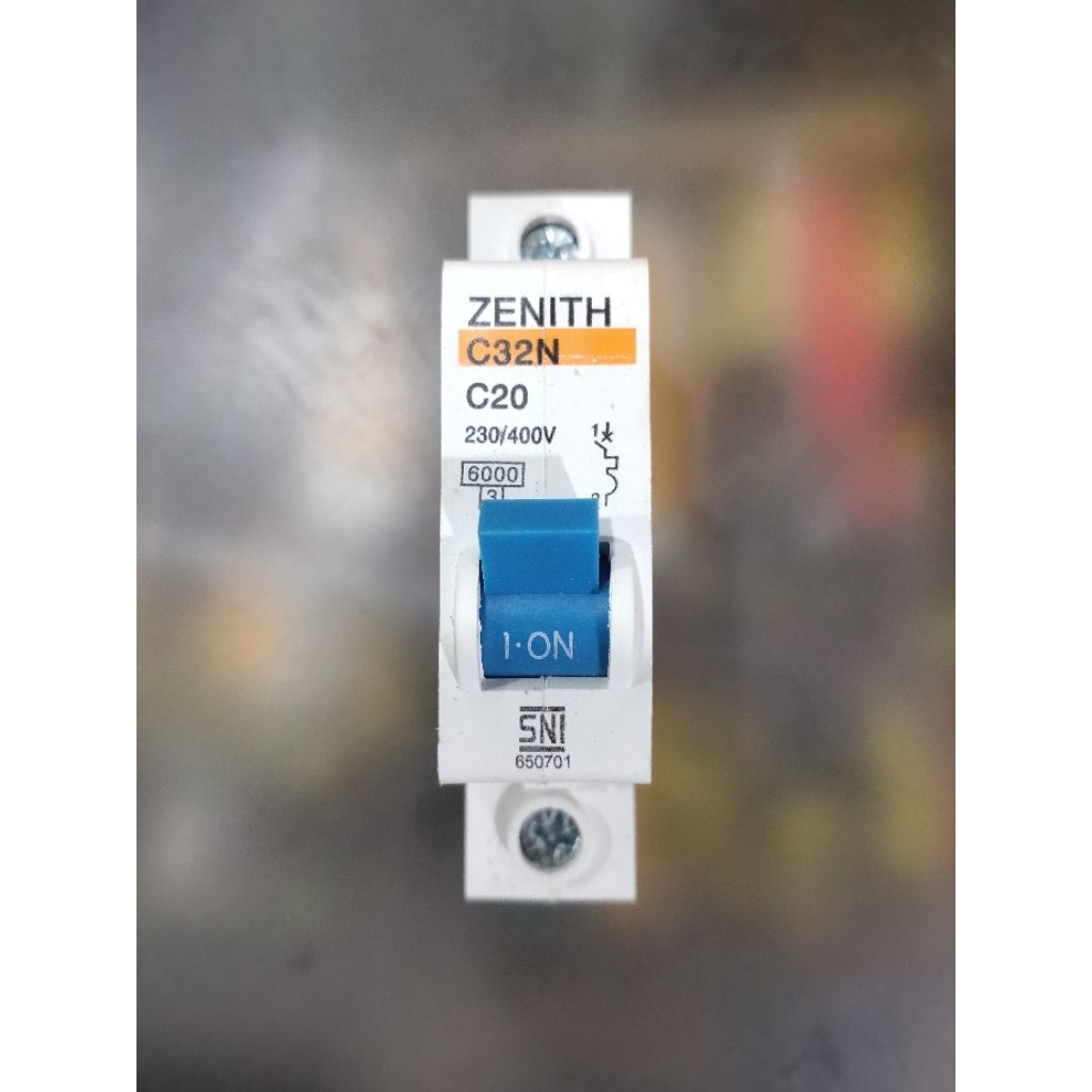 MCB ZENITH C20 AMPERE (MINIATURE CIRCUIT BREAKER)