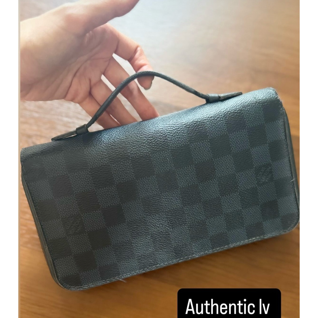 lv damier wallet