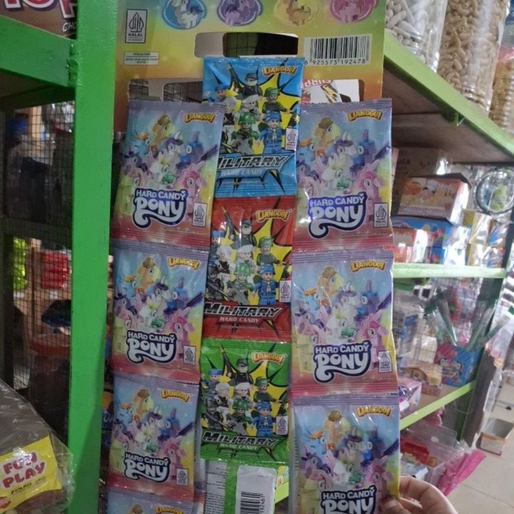 permen berhadiah mainan pony robot mobil dapat 3 biji
