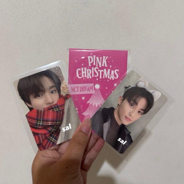 PC Jeno Selimut & Mark Bando Pink Christmas NCT Dream