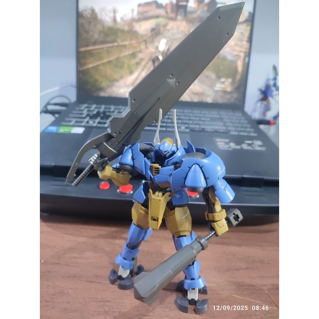 HG Helmwige BANDAI Sudah Rakit