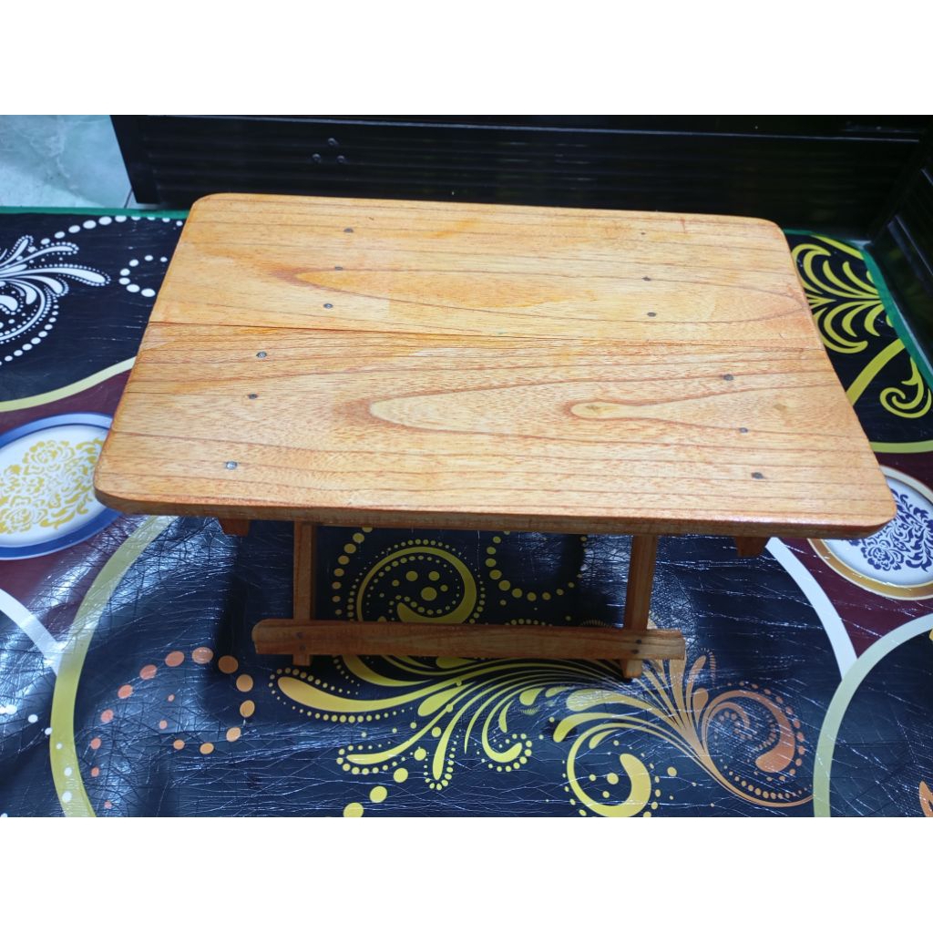 Rehal/Meja kayu