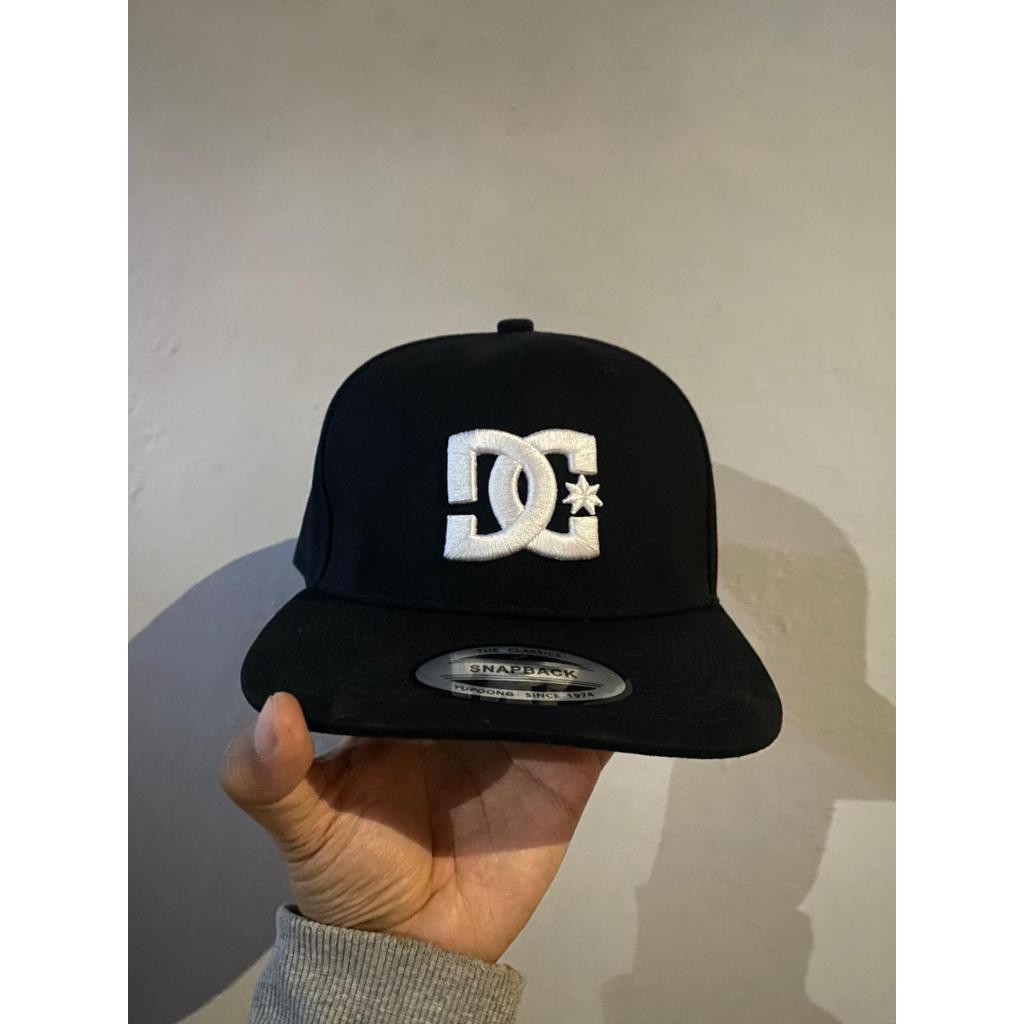 Topi Snapback DC Shoes mantab