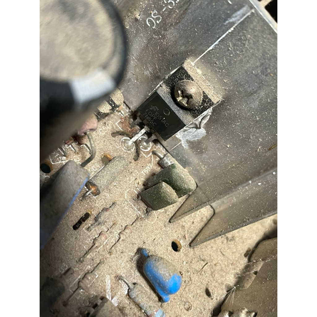 fet 7n65c cabutan dari tv Polytron normal