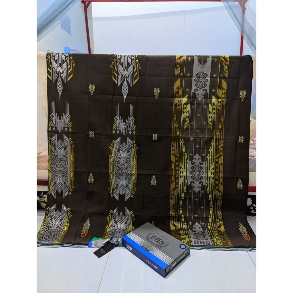 sarung BHS Classic jacquard baru