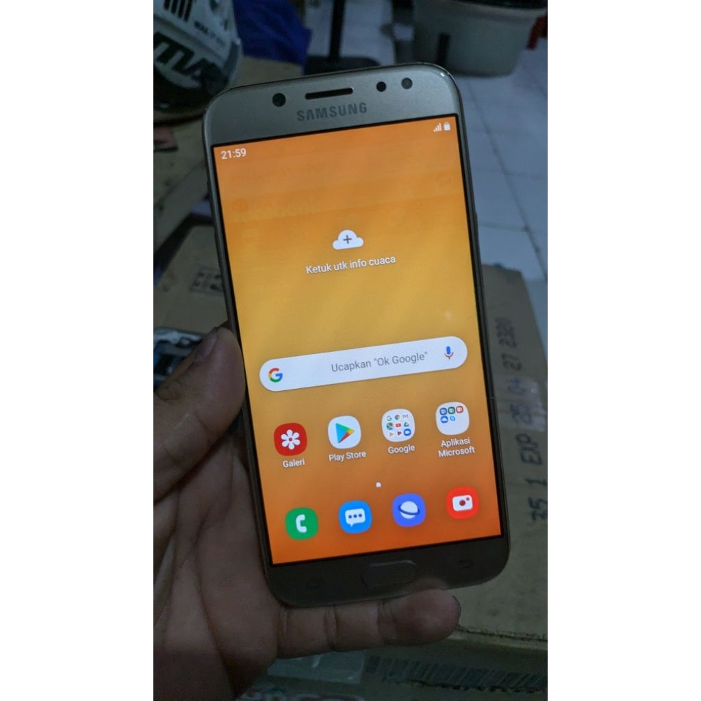 Samsung J5 Pro Ram 3/32 GB minus lcd shadow