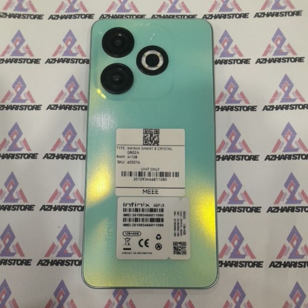 HANDPHONE SECOND INFINIX SMART 8 CRISTAL GREEN RAM : 4/128 ORIGINAL