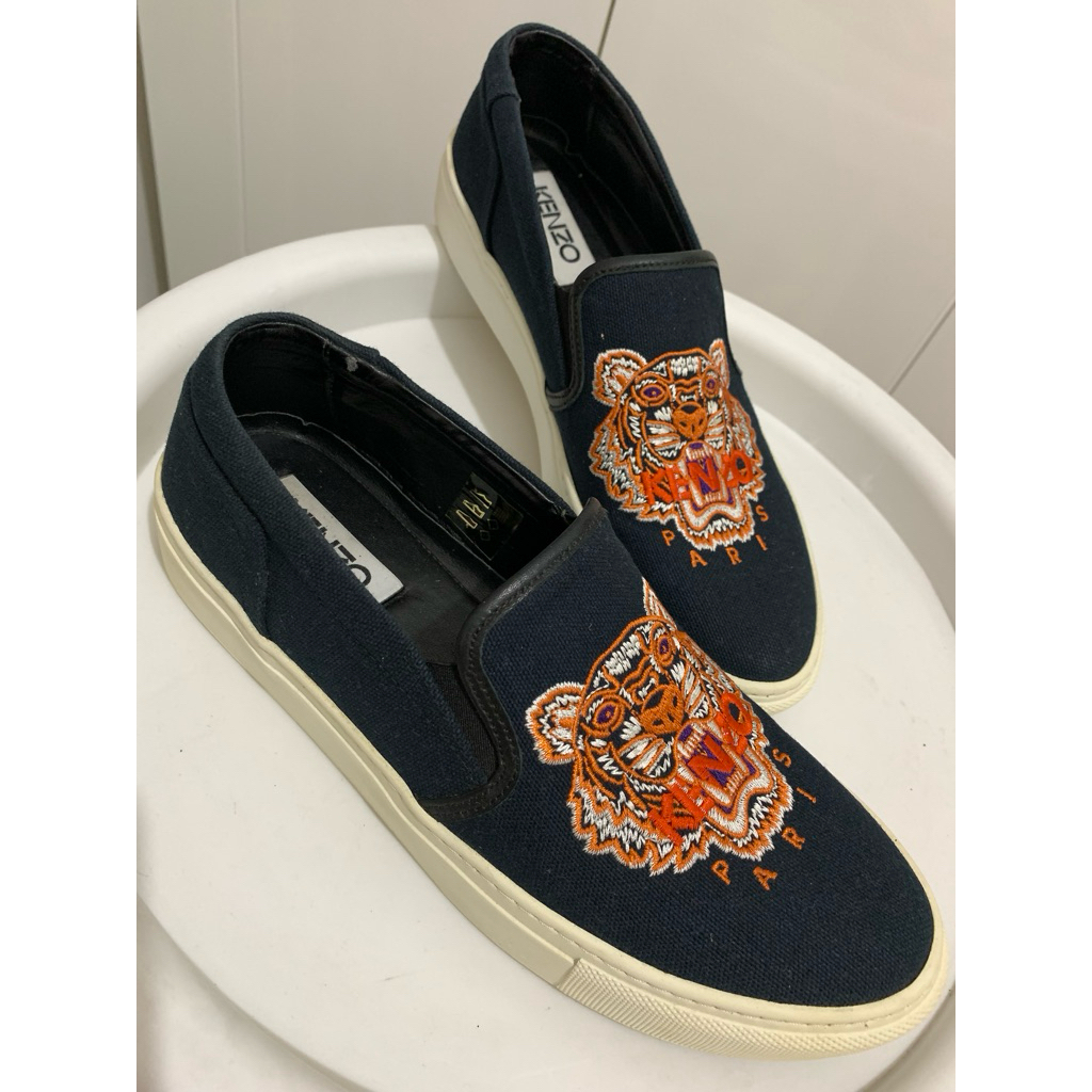 (Preloved) KENZO Tiger Slip On ORIGINAL 100%