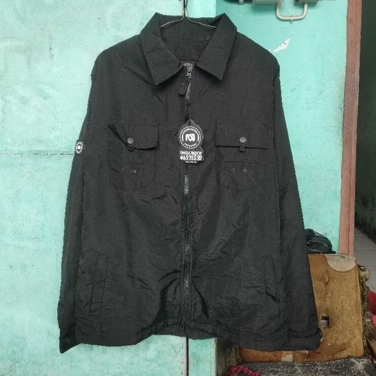 Trouble Maker Connoiseur