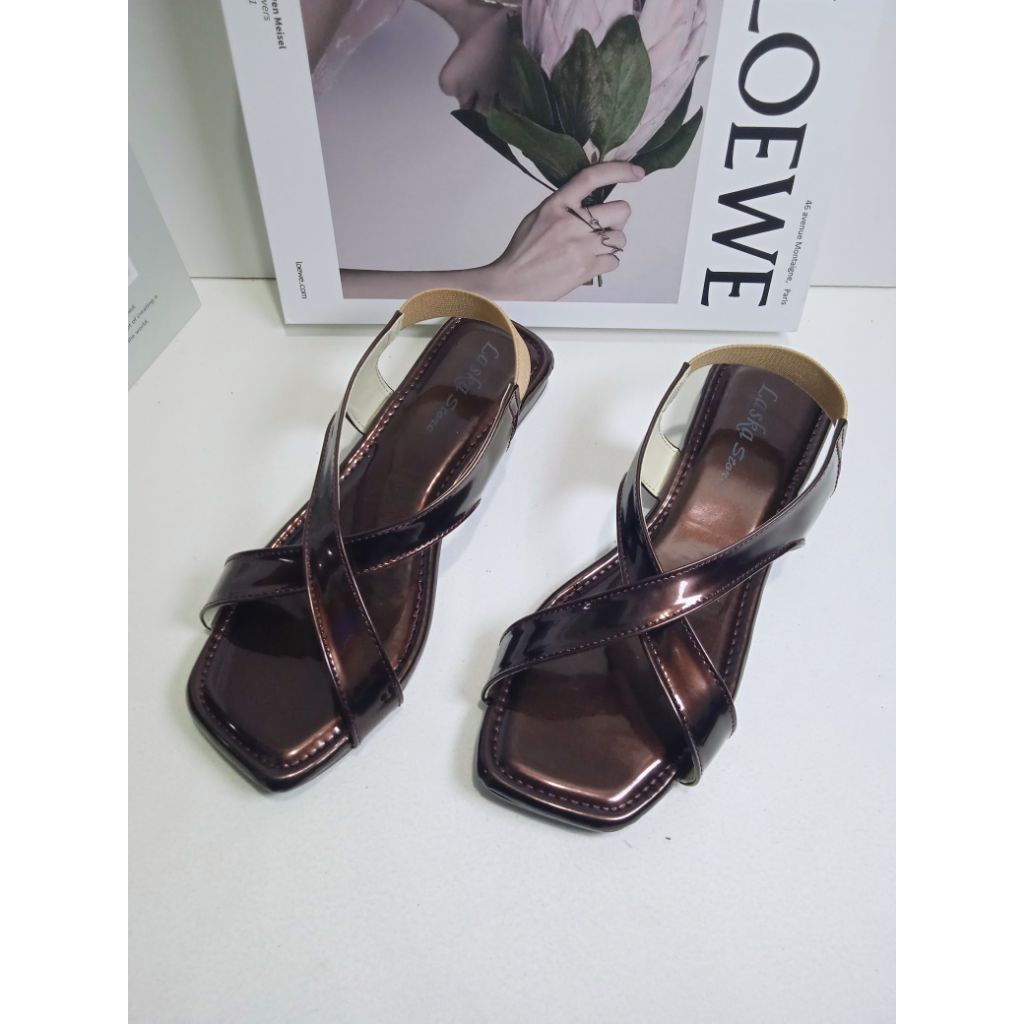 SANDAL TEPLEK WANITA TERBARU TALI SILANG KEBELAKANG SANDAL WANITA FLAT TALI
