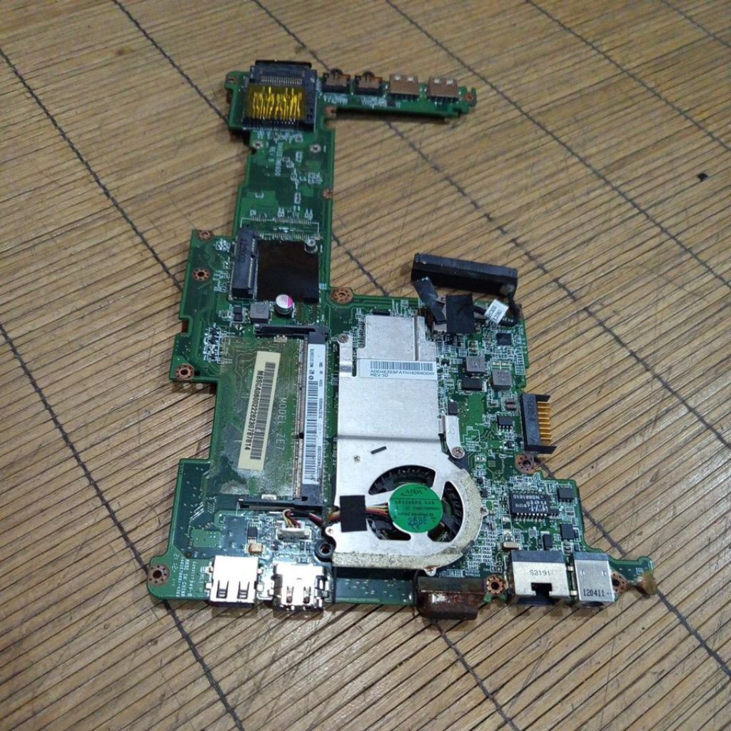 Motherboard Laptop Acer D270 Kondisi Mati