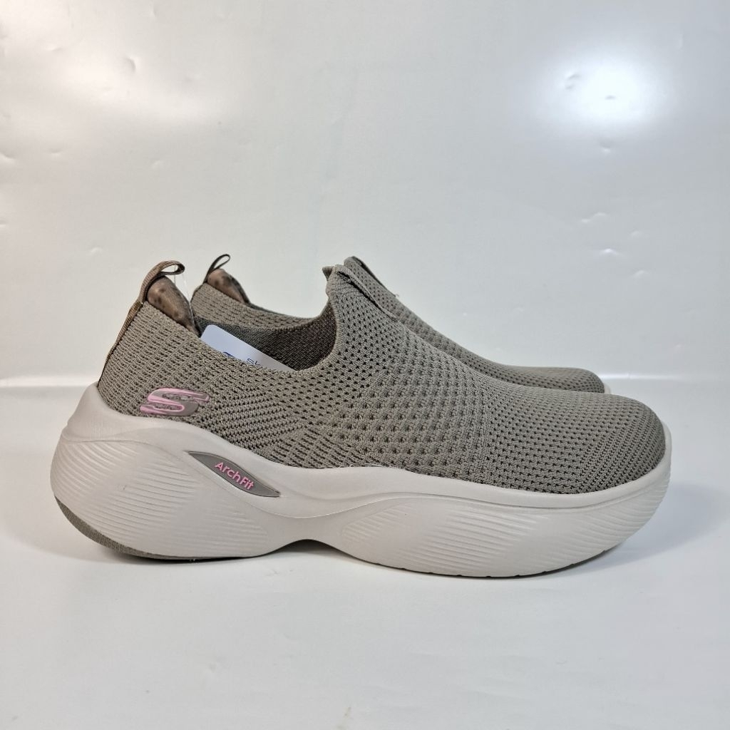 Sepatu Skechers Arch Fit Infinity Sepatu Wanita Slip On