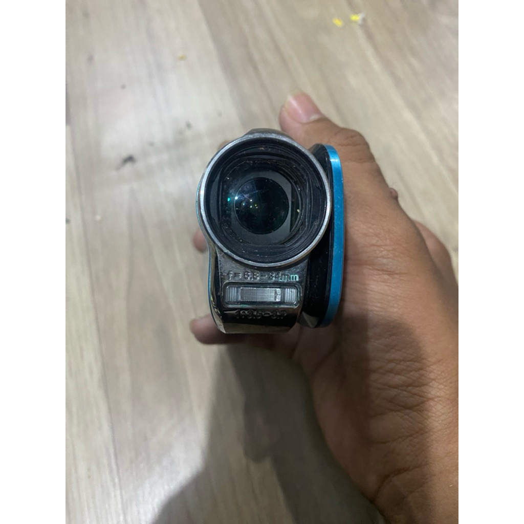 HANDYCAM SANYO XACTI 14 MEGA