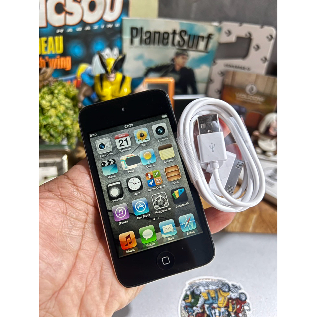 ipod touch 4 8GB