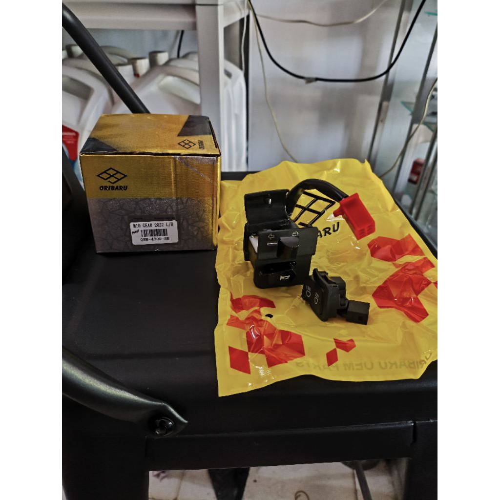 Saklar Kiri Mio gear 125 / Freego 125 Kenzo parts / Oribaru  - Holder Kiri Mio Gear 125 / Freego 125