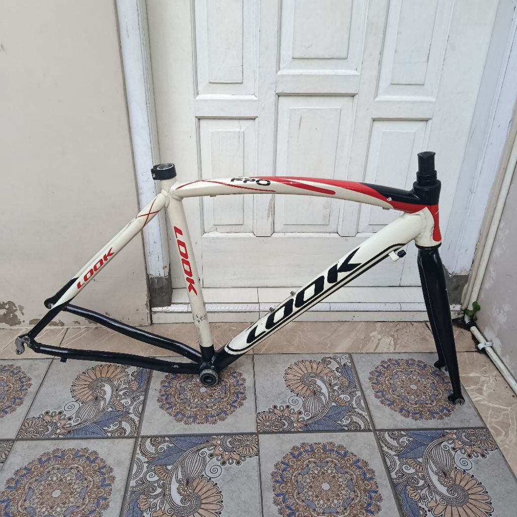 look fpo Alloy frameset size 50 sepeda rimbrake