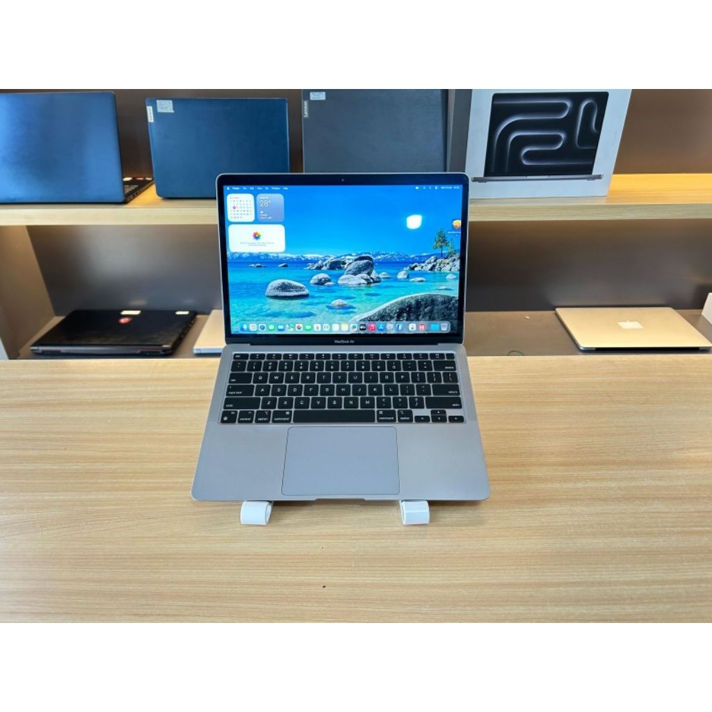 MACBOOK AIR M1 2020 series 8gb
