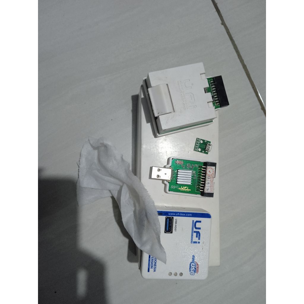 Ufi box second + bga 153 ( Tanpa smartcard )