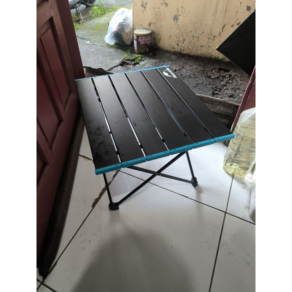 meja lipat alloy taffwere dan tas carrier rei 40l