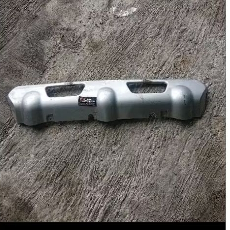 Garnish bumper belakang Nissan X-Trail t31 Original 100%