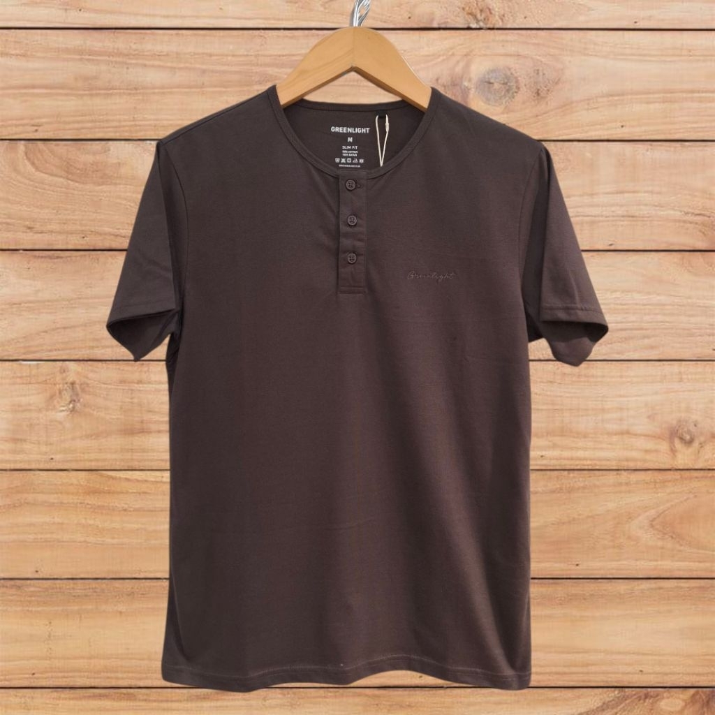 Greenlight Kaos Pria Basic Kancing Slim Fit Cotton Henley 011125
