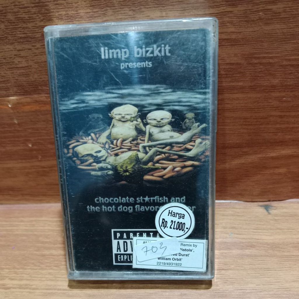 kaset pita Limp Bizkit/ Present