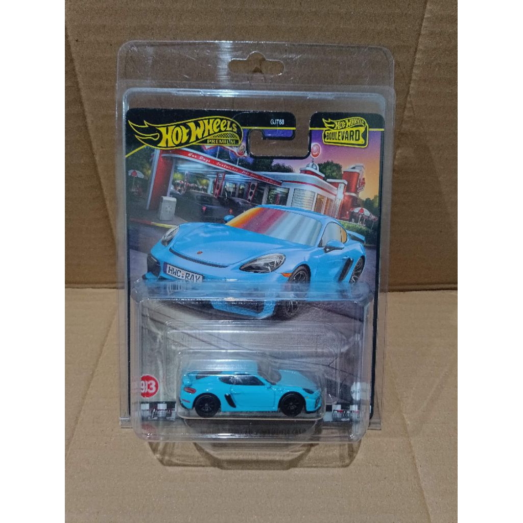 hotwheels porsche 718 cayman gt4 premium
