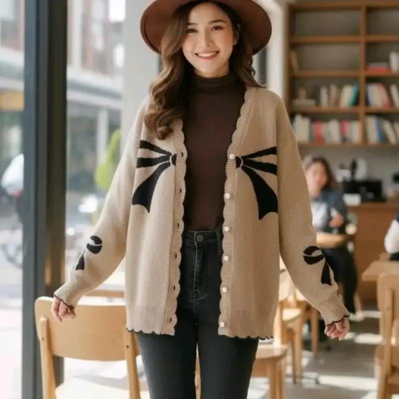 Yolanda Outer Cardigan Oversize Rajut Wanita Motif Pita Sweater Motif Pita