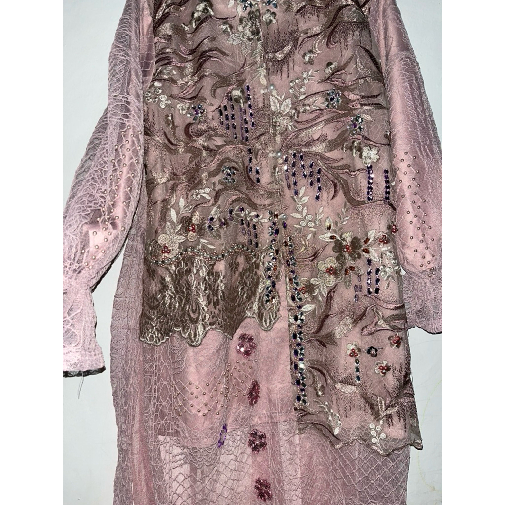 Kebaya Mewah Payet Preloved
