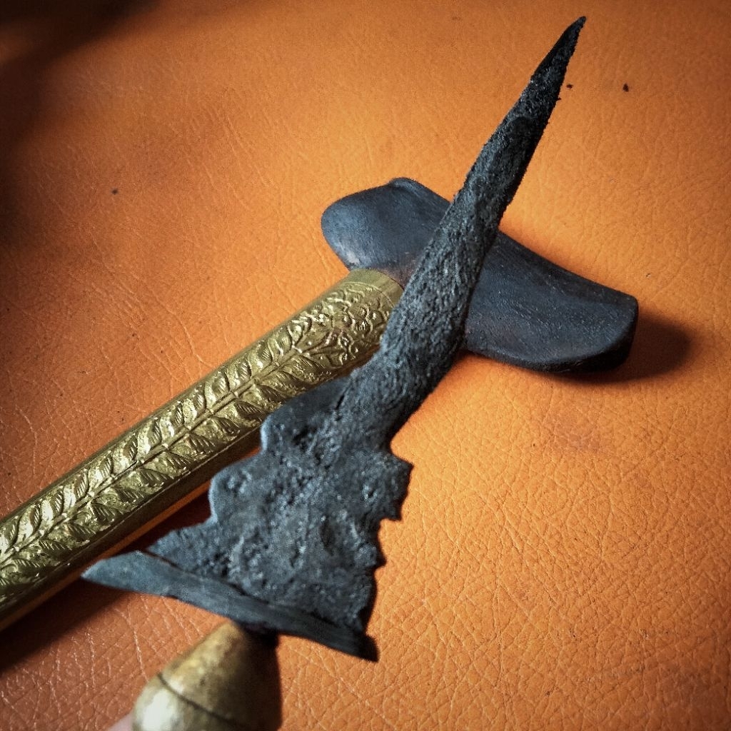 keris sepuh koleksi sekilan tlapak tangan est mataram mangkurat tersedia keris sepuh sengkelat kinat