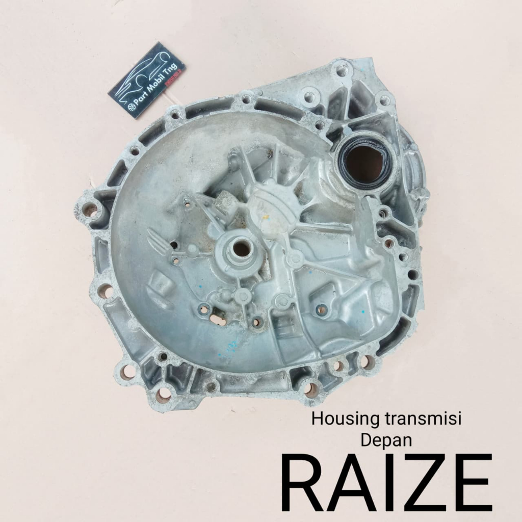 Housing Kepala Babi Depan Transmisi Toyota Raize Rocky