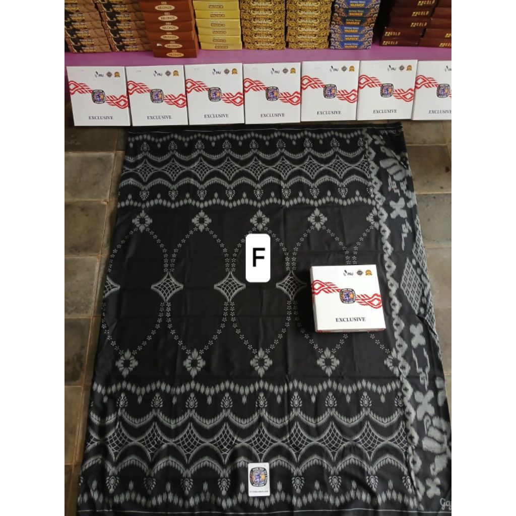 Sarung Gajah Duduk exclusive