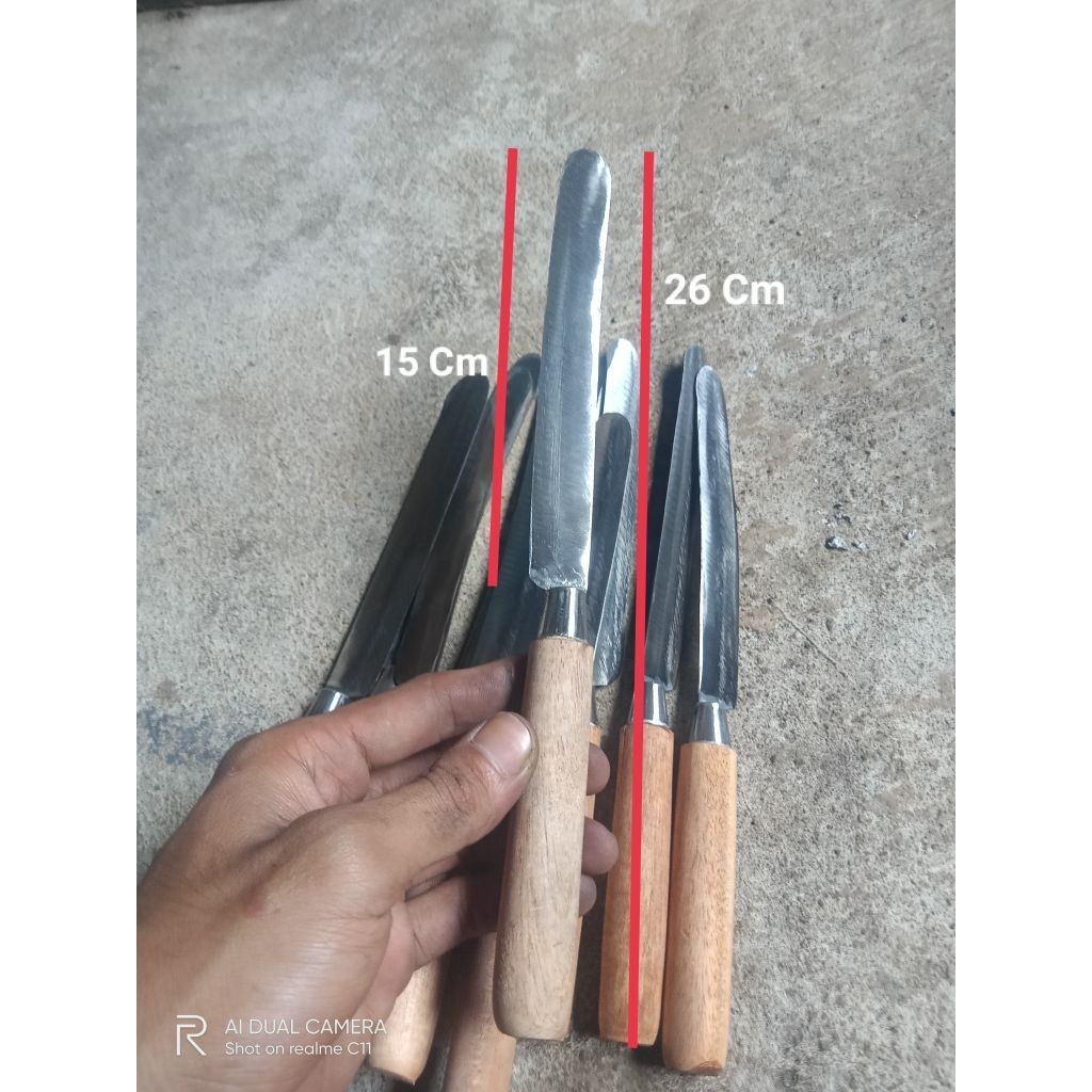 Pisau Dapur tajam model bulat. Bahan Plat Baja Bukan strip. Cocok buat Iris keperluan dapur