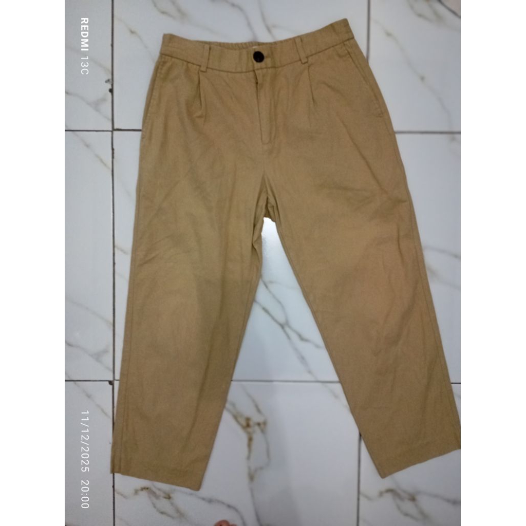 preloved celana baggy  pria coklat draw fit