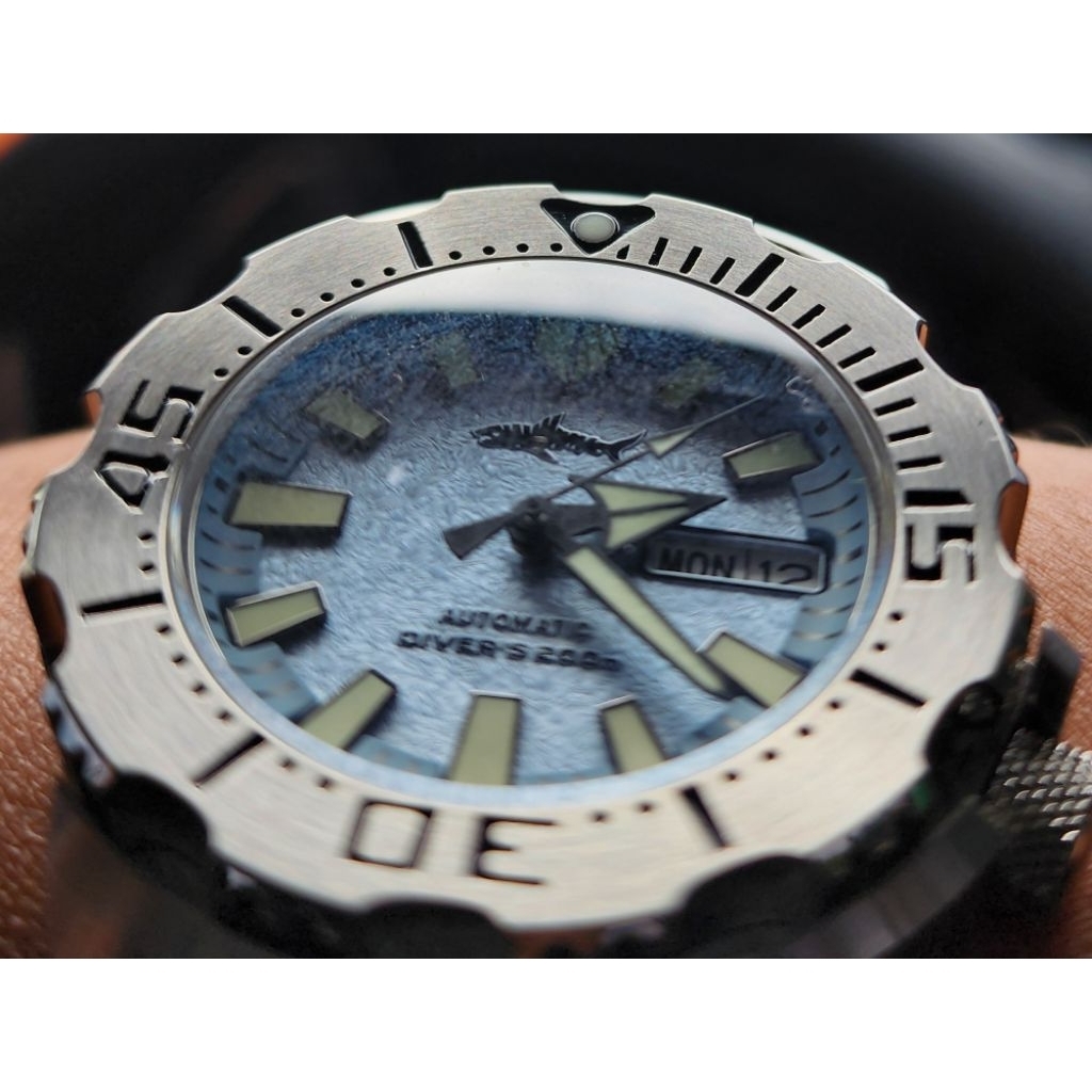 Heimdallr sharkey monster frozen dial not Seiko Monster
