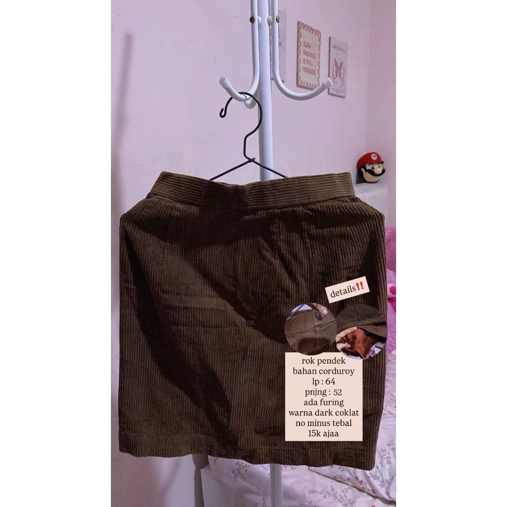 rok pendek corduroy