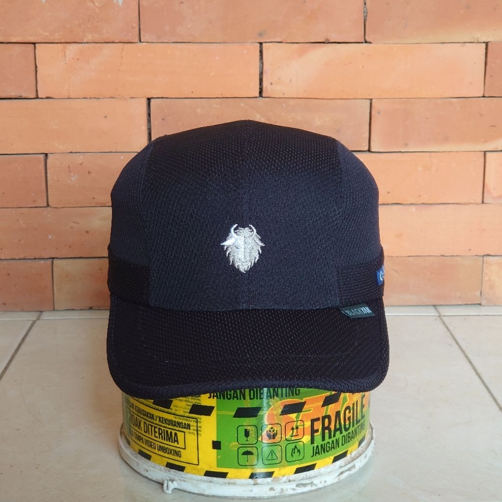TOPI OUTDOOR BLACK YAK COOLMAX