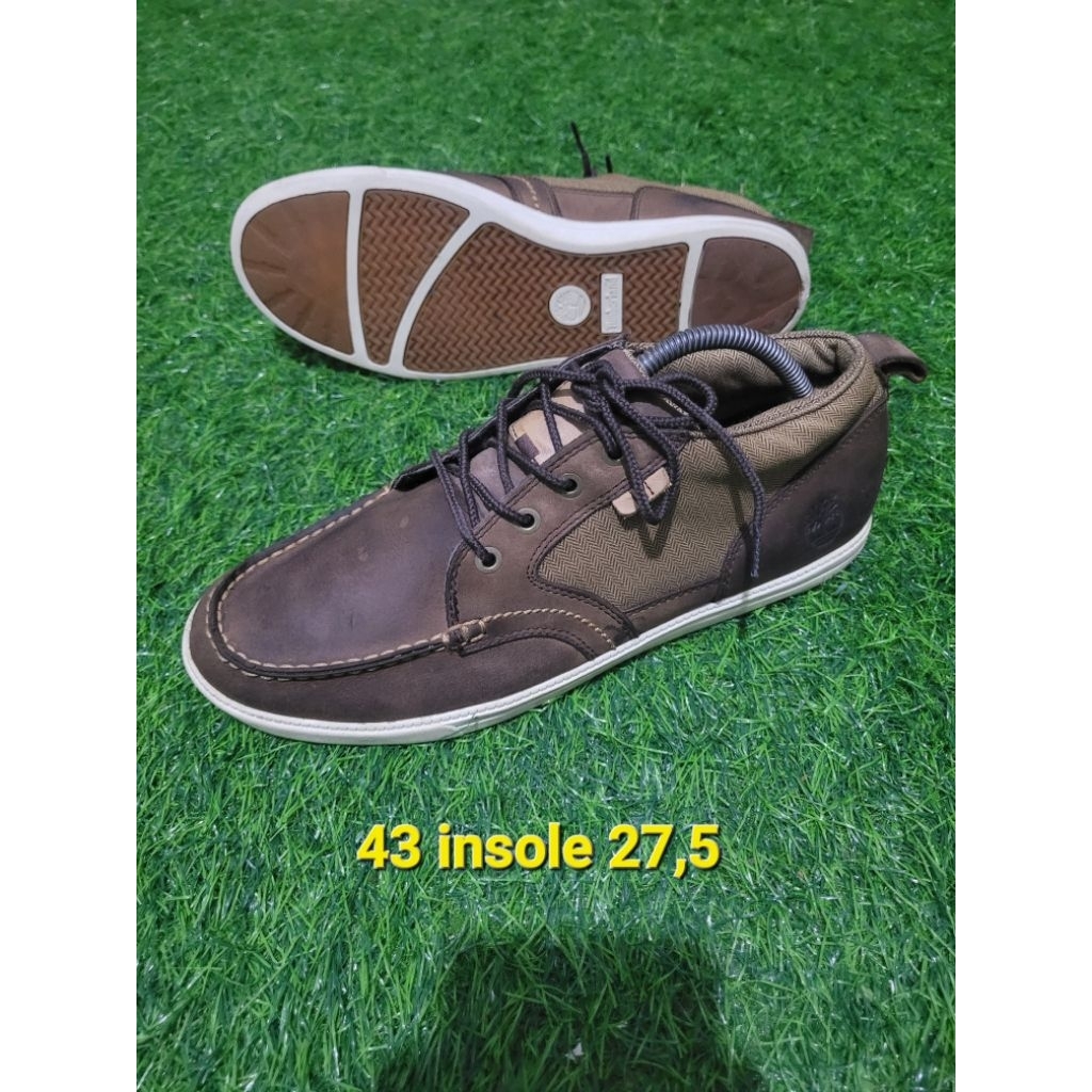 sepatu sneakers s43 timberland kulit