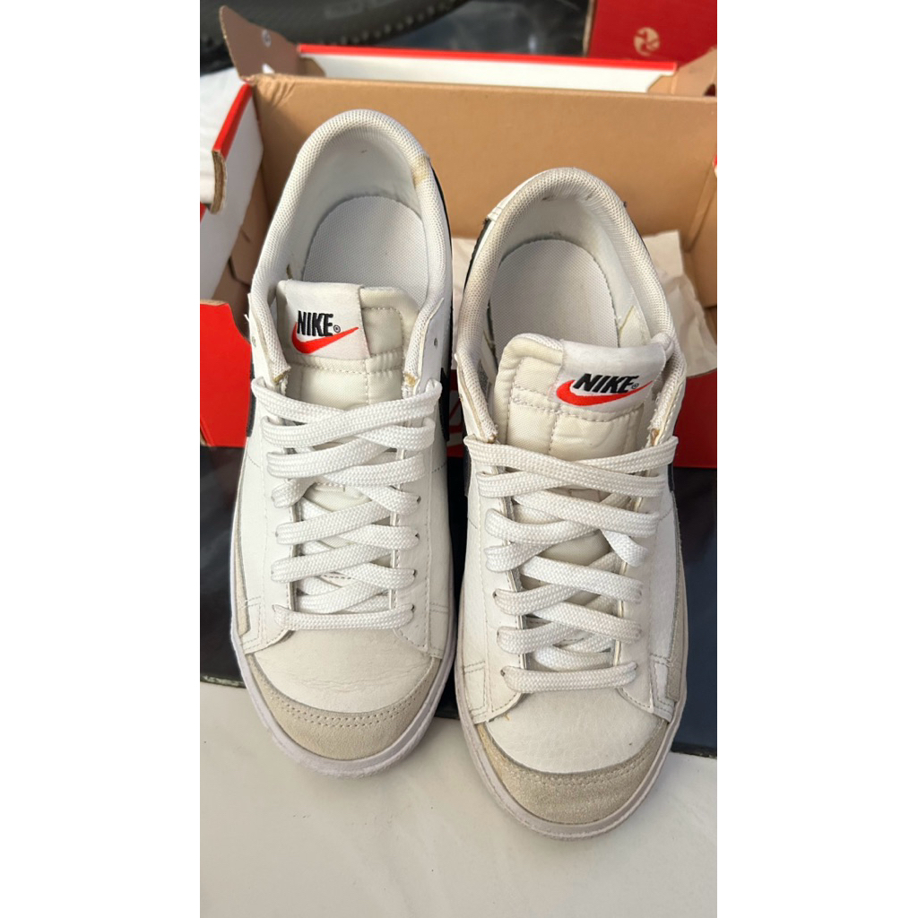 preloved nike blazer low size 37,5 boleh nego