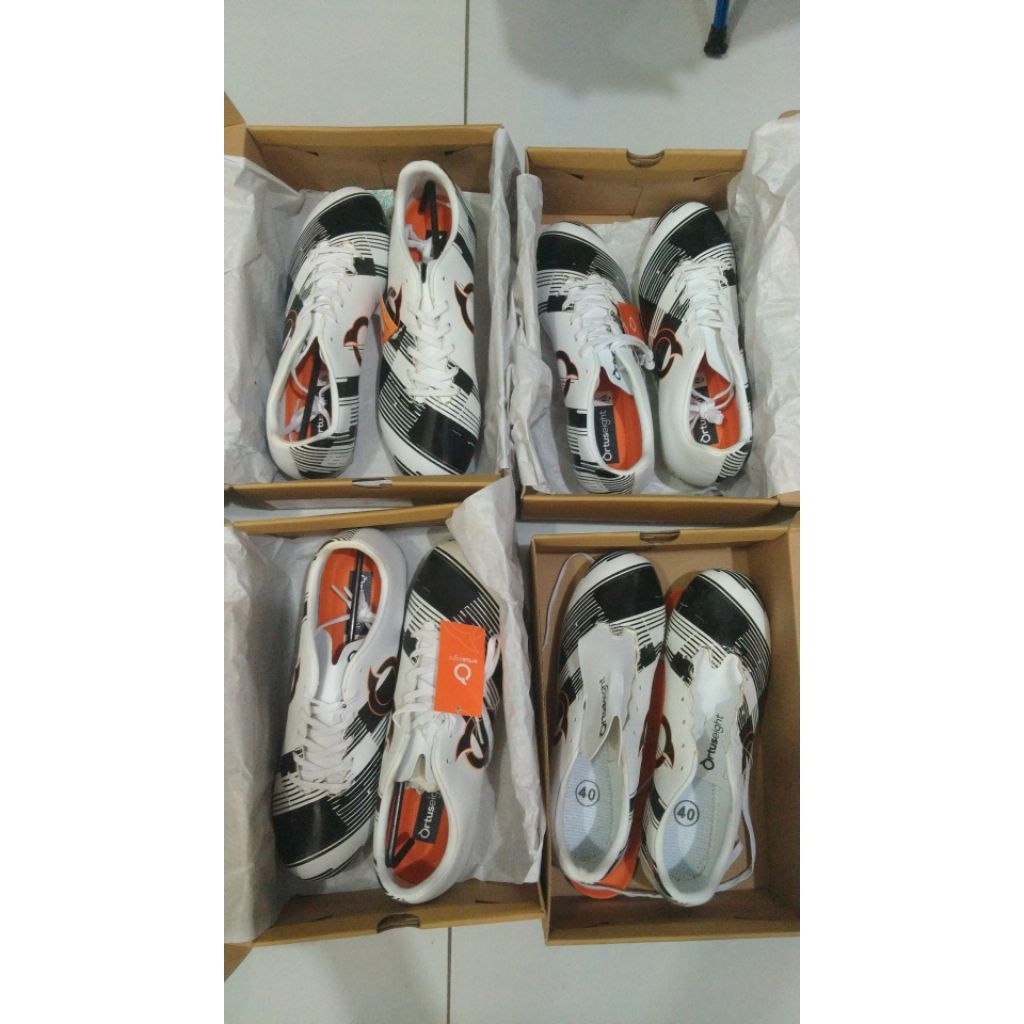sepatu sepak bola ortusight