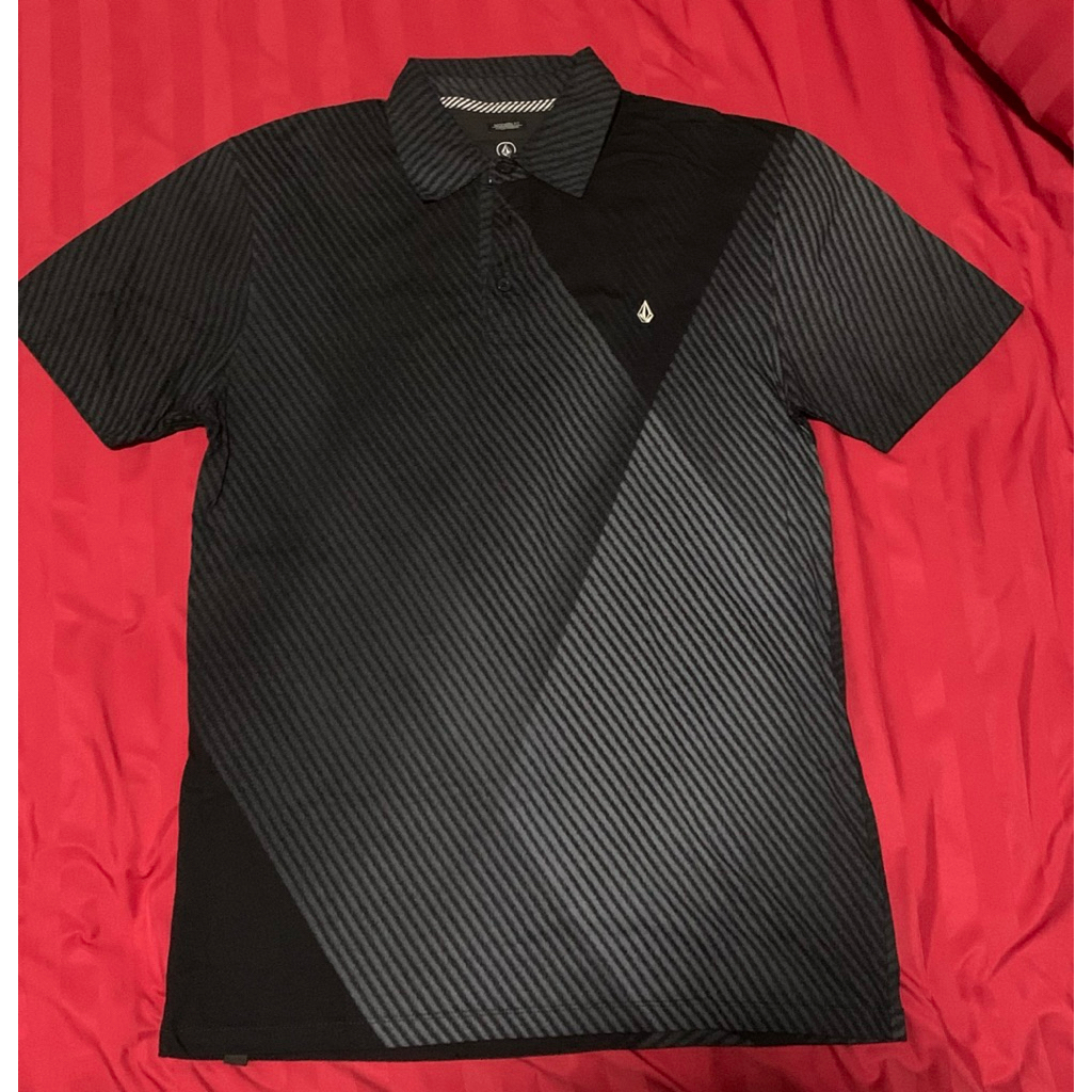VOLCOM POLO SHIRT